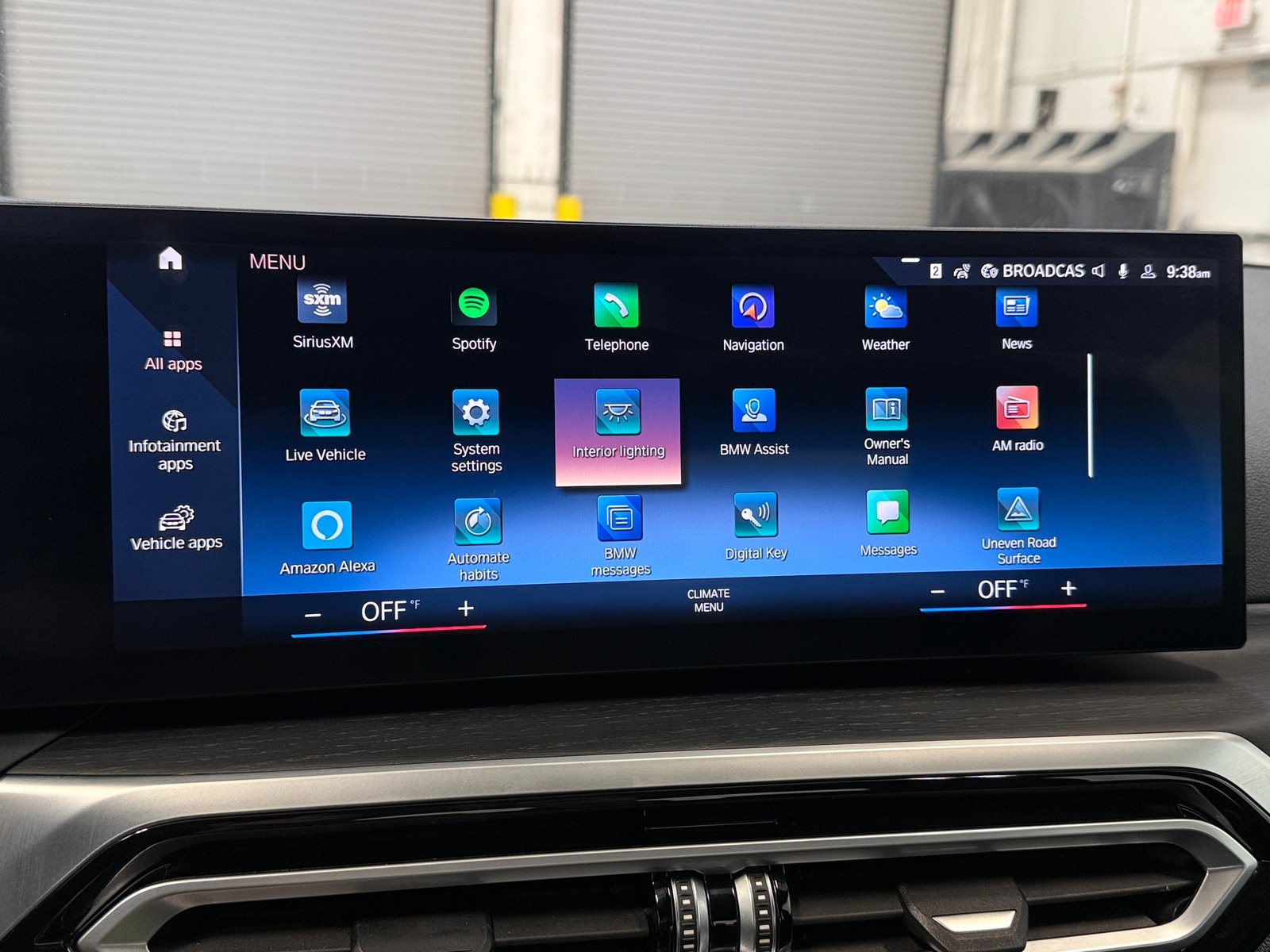 Thumbnail: 2023 BMW 3 Series - 3