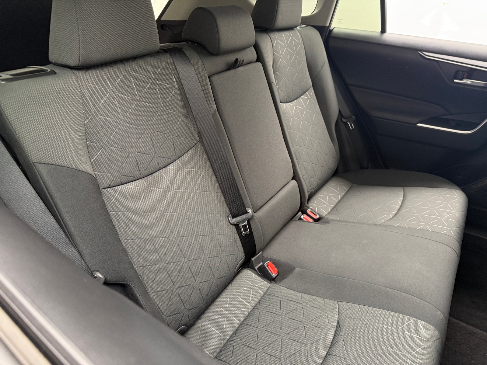 Thumbnail: 2022 Toyota RAV4 - 6