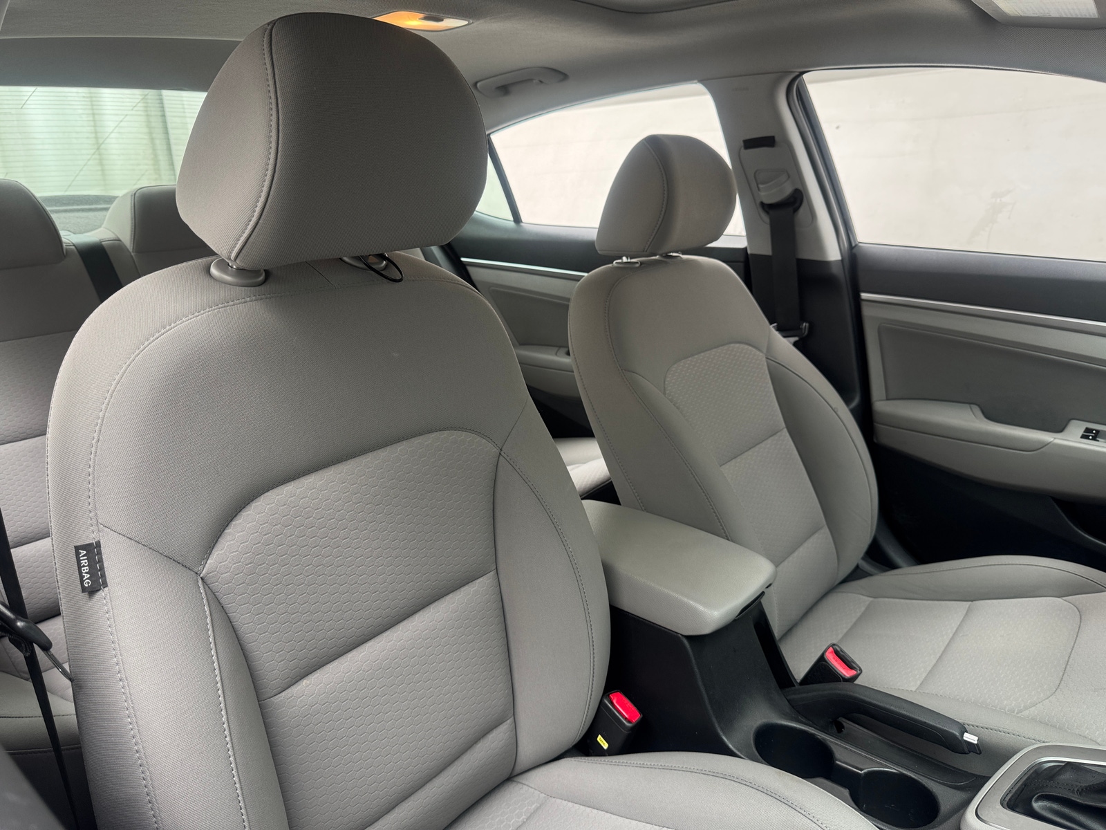 Thumbnail: 2019 Hyundai Elantra - 2