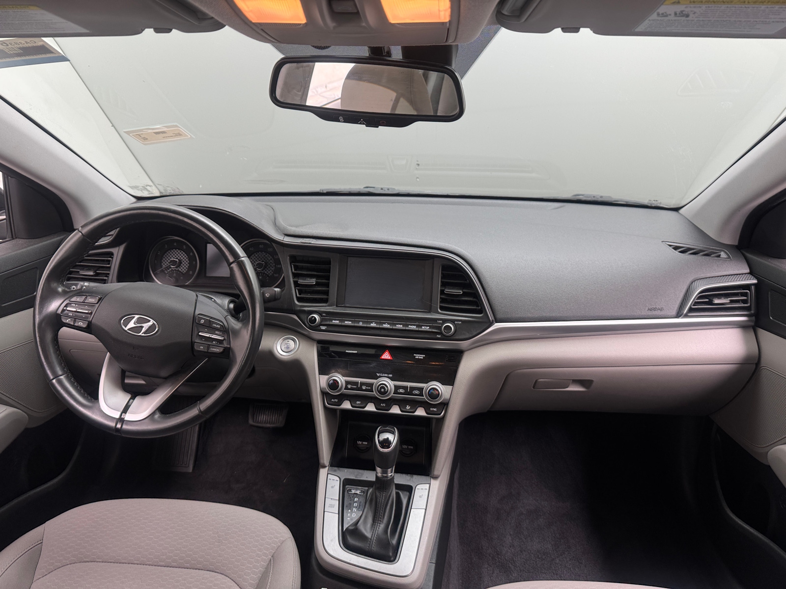 Thumbnail: 2019 Hyundai Elantra - 3