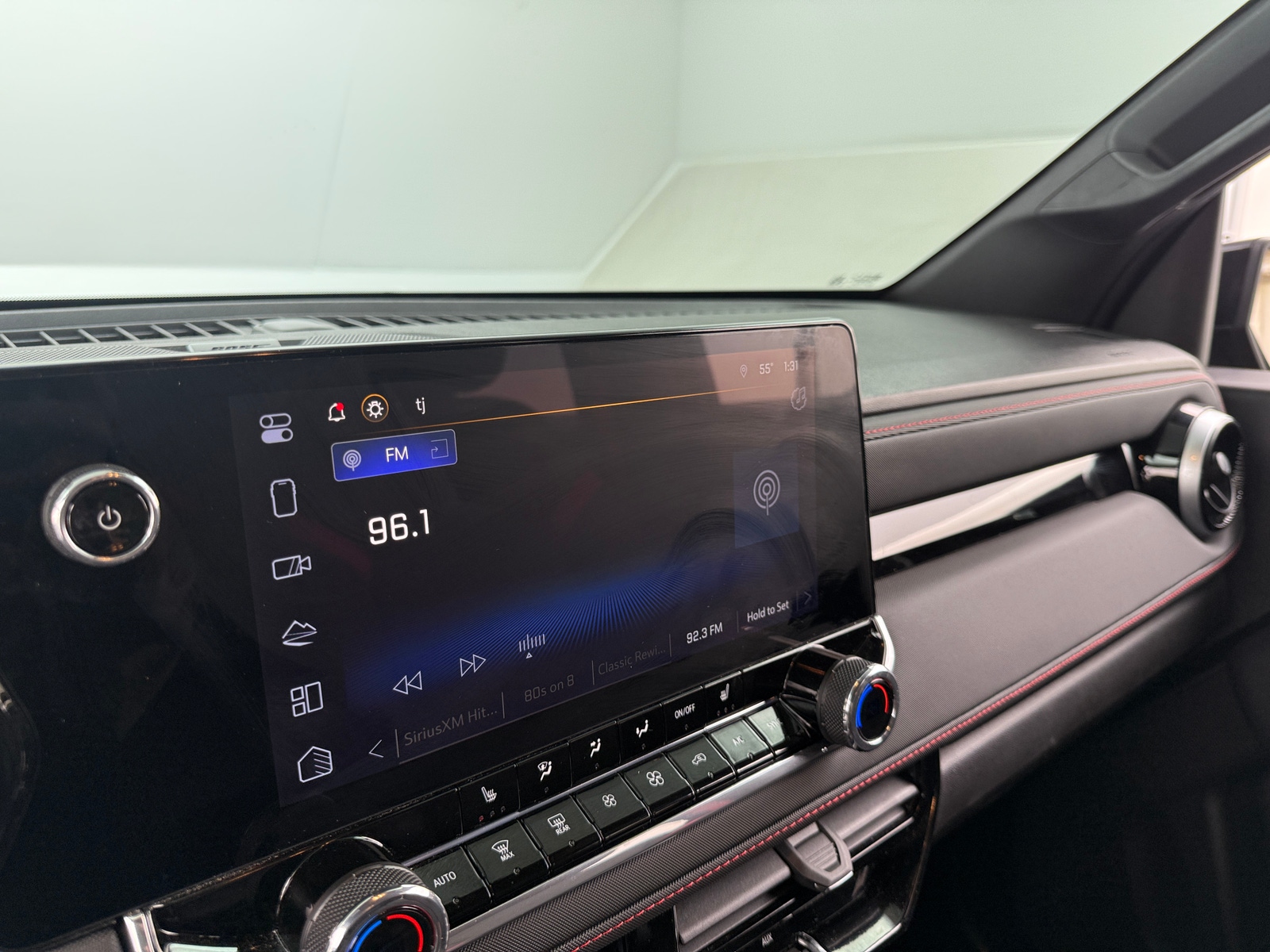 Thumbnail: 2024 Chevrolet Colorado - 4