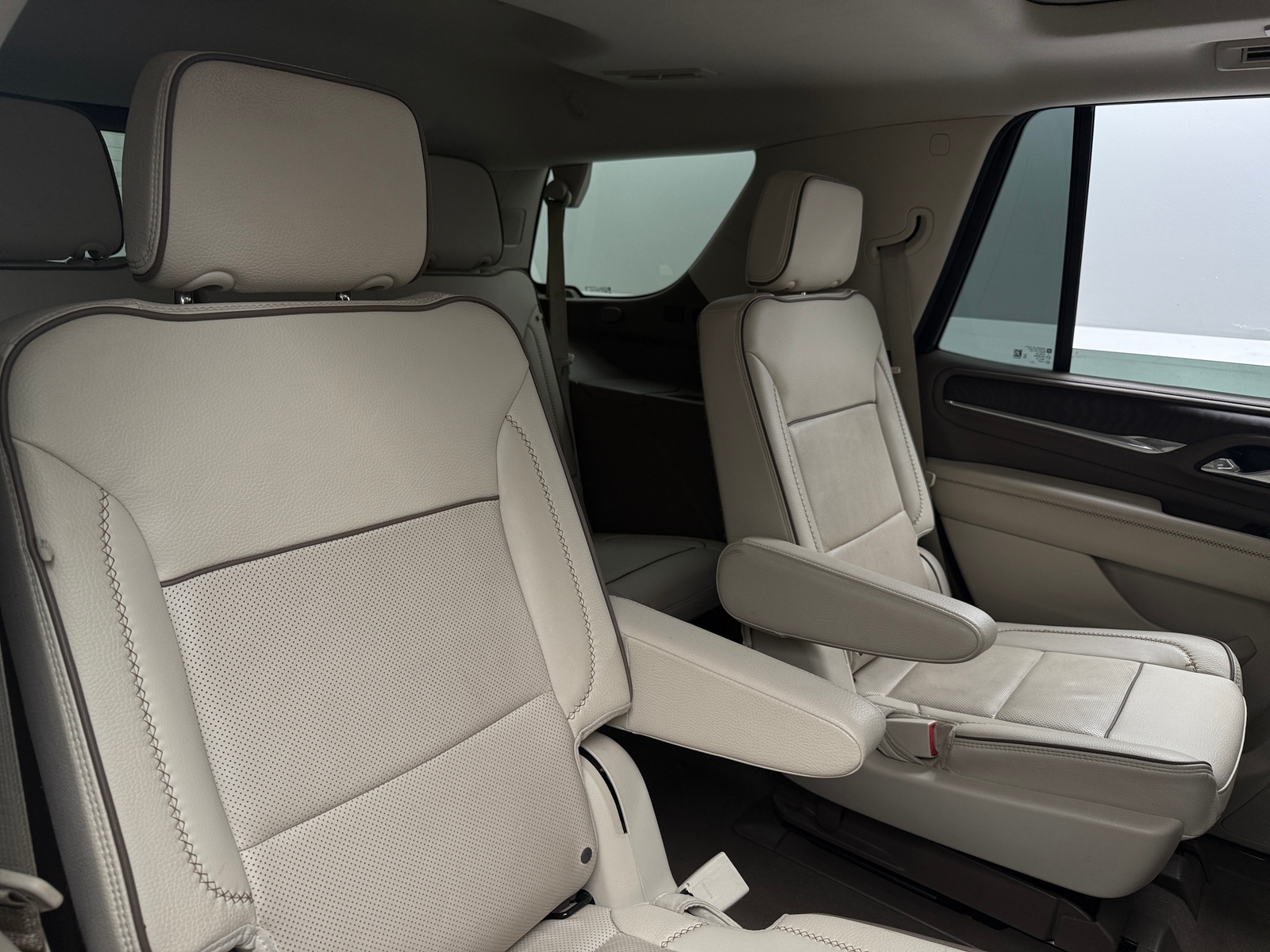 Thumbnail: 2023 GMC Yukon - 5