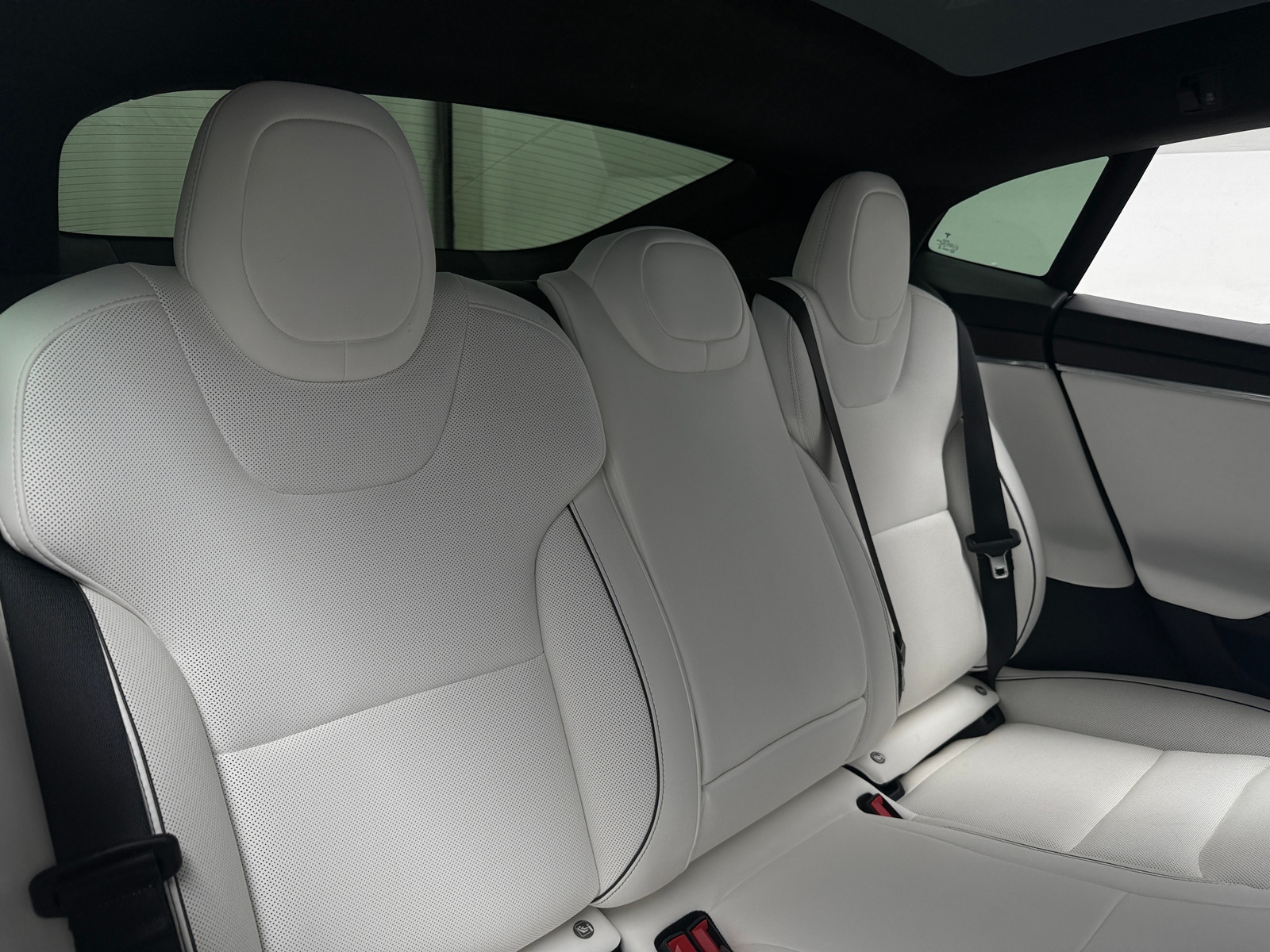 Thumbnail: 2024 Tesla Model S - 5