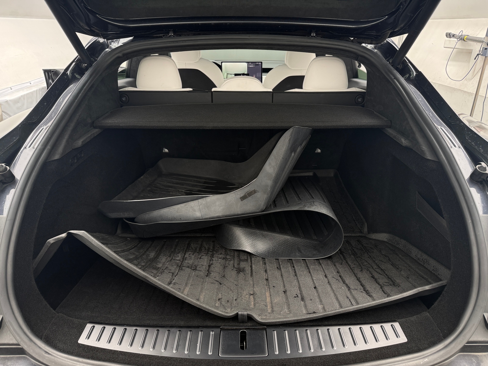 Thumbnail: 2024 Tesla Model S - 6