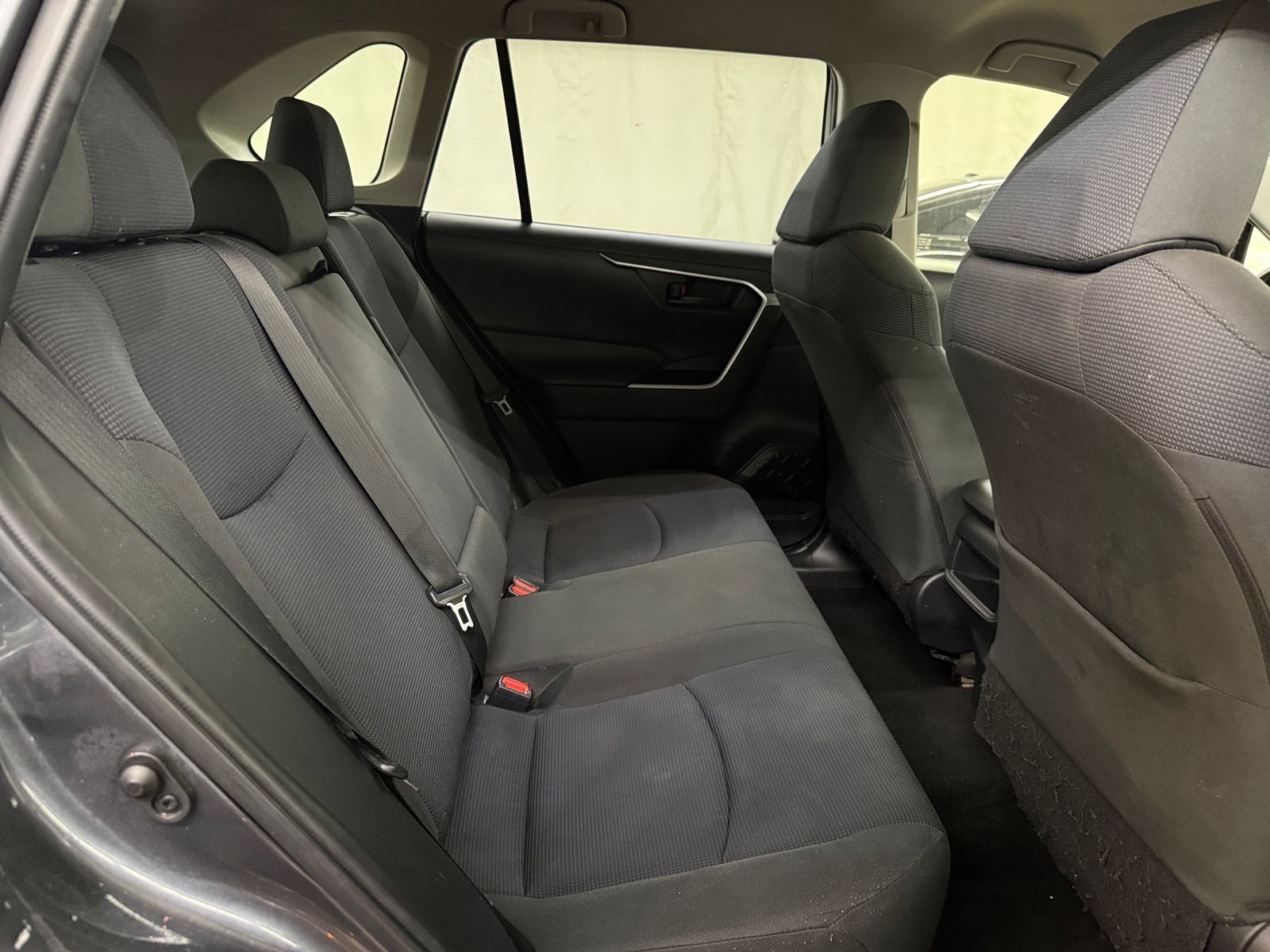 Thumbnail: 2019 Toyota RAV4 - 6