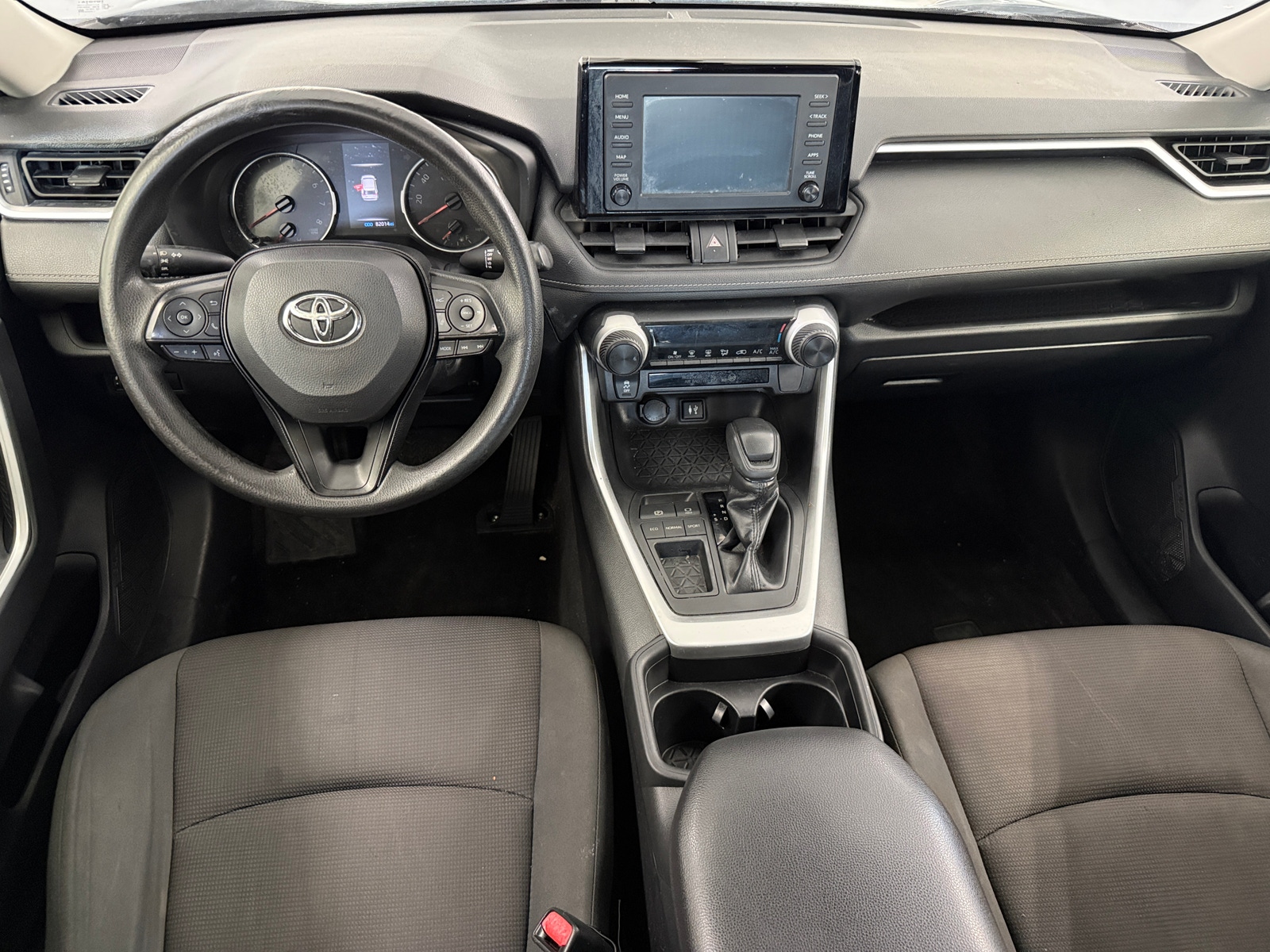 Thumbnail: 2019 Toyota RAV4 - 3
