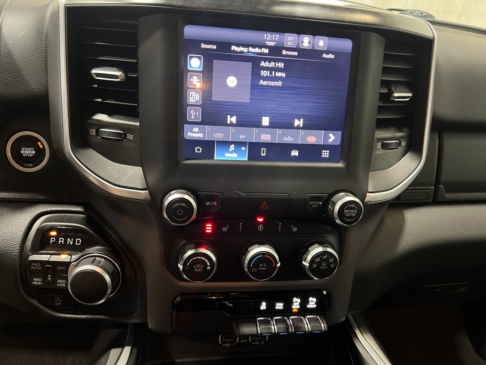 Thumbnail: 2023 RAM 1500 - 4