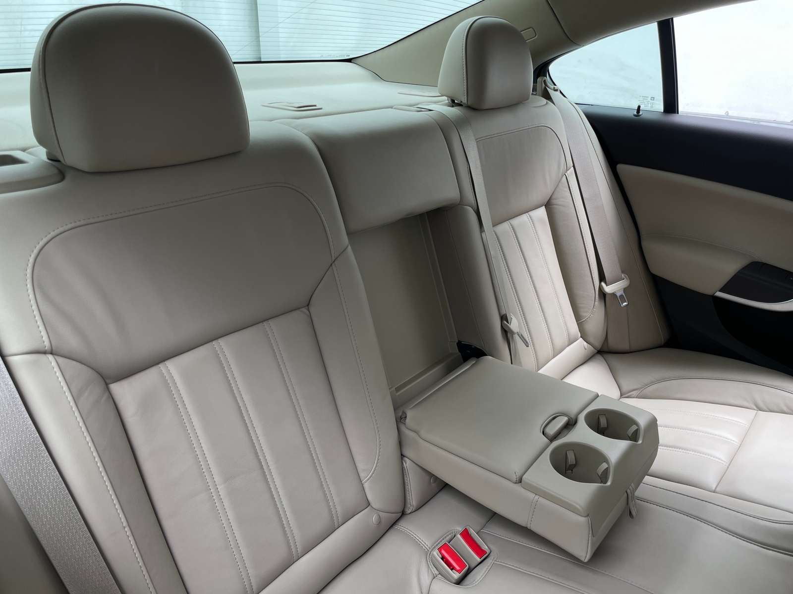 Thumbnail: 2015 Buick Regal - 5