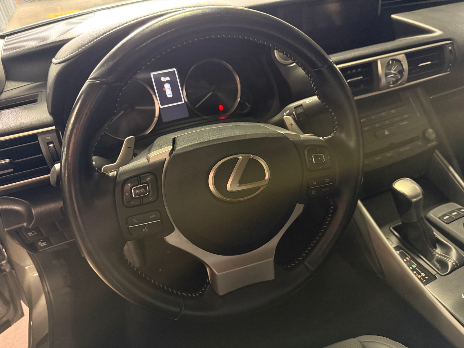 Thumbnail: 2020 Lexus IS - 4