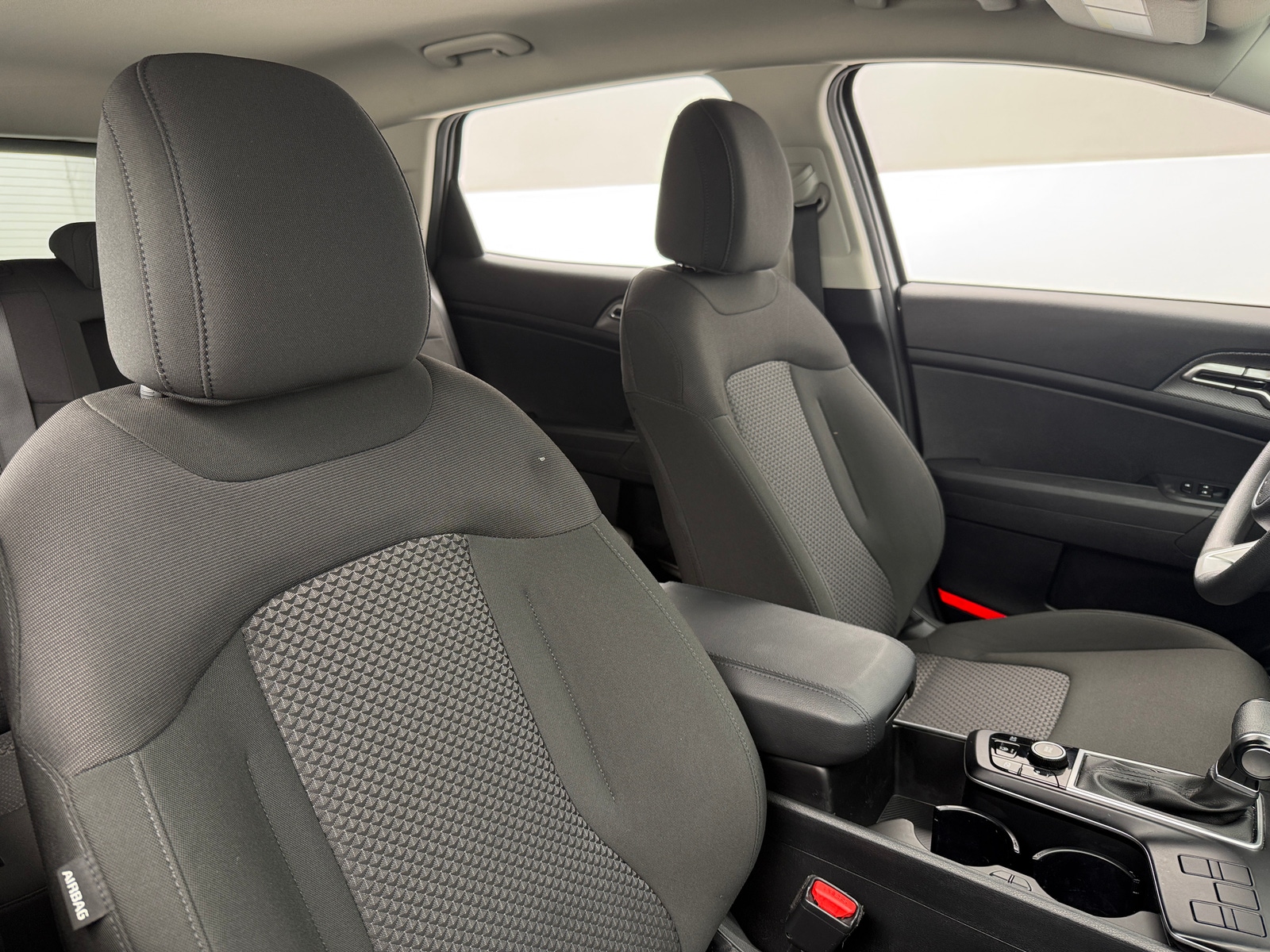 Thumbnail: 2025 Kia Sportage - 2