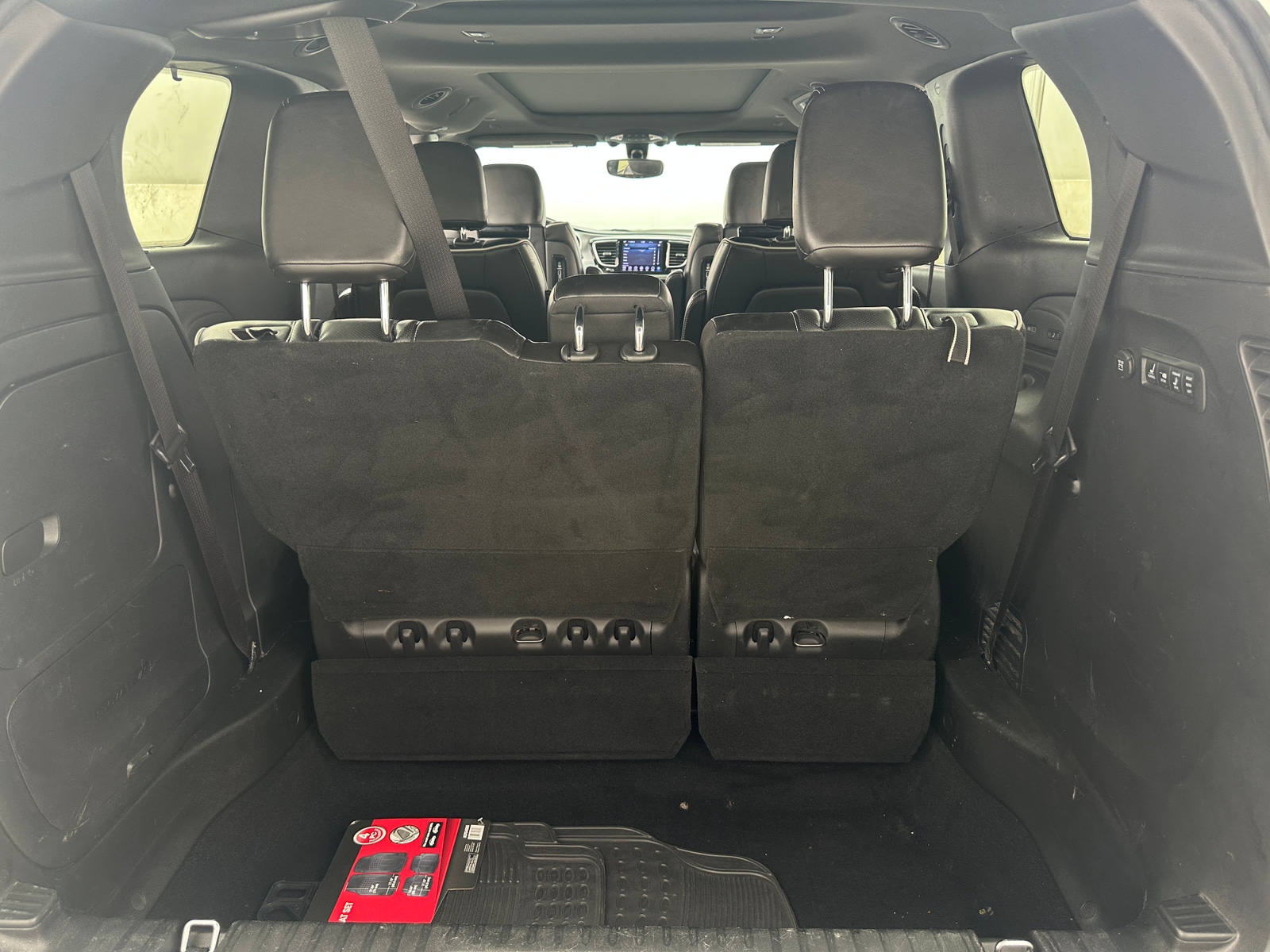 Thumbnail: 2020 Chrysler Pacifica - 6