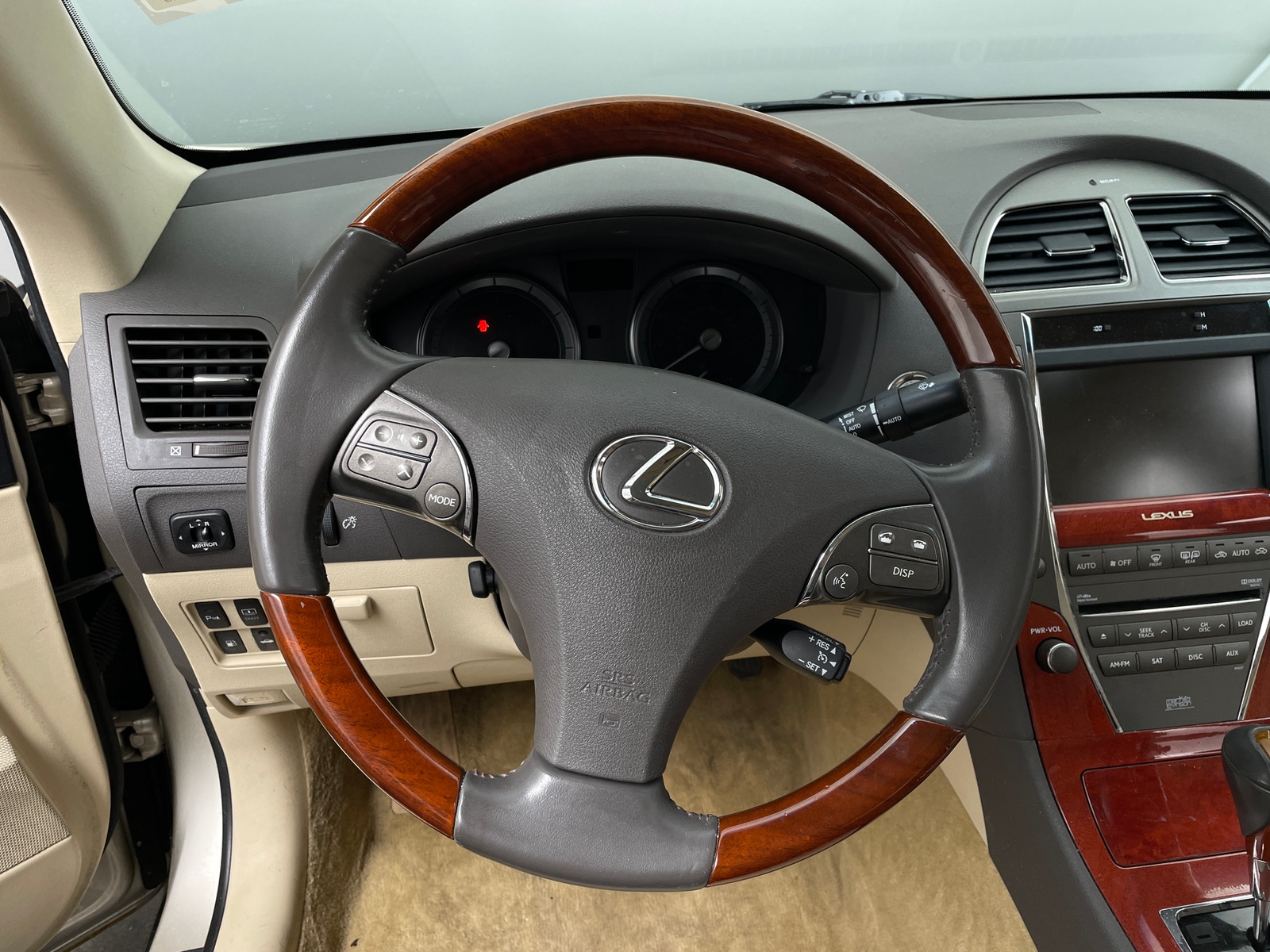 Thumbnail: 2012 Lexus ES - 4