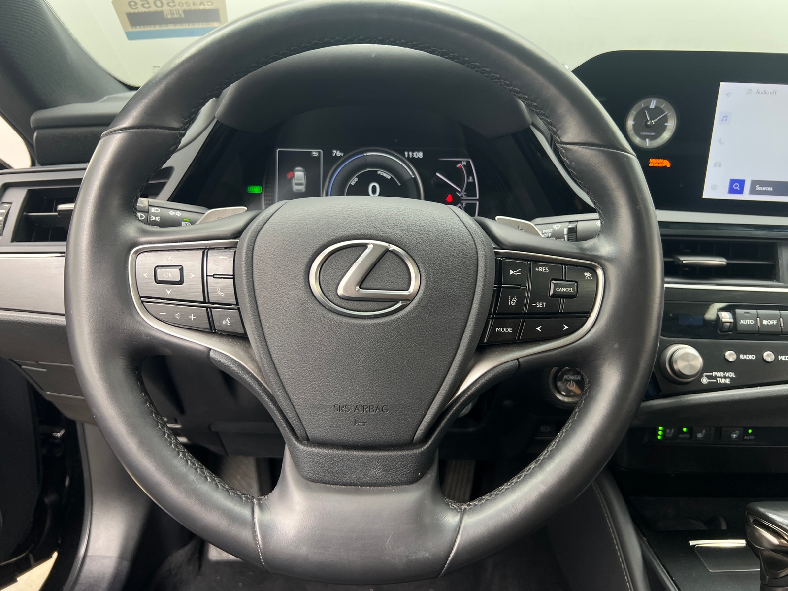 Thumbnail: 2024 Lexus ES - 4