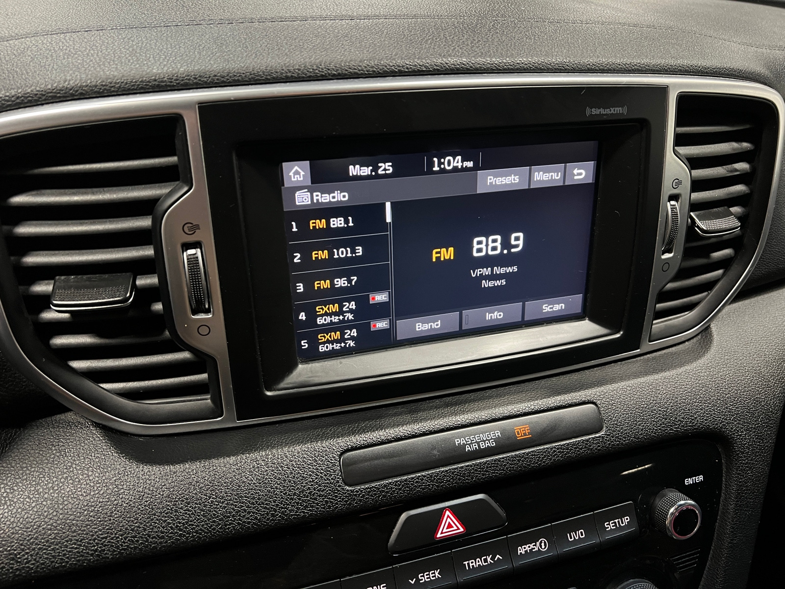 Thumbnail: 2019 Kia Sportage - 3