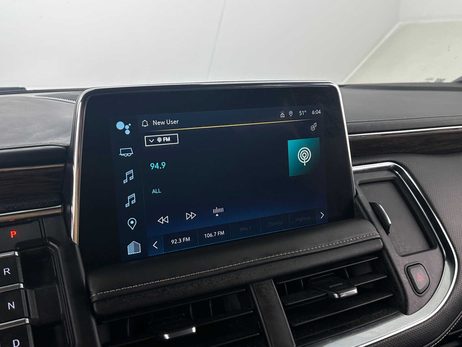 Thumbnail: 2023 Chevrolet Suburban - 3