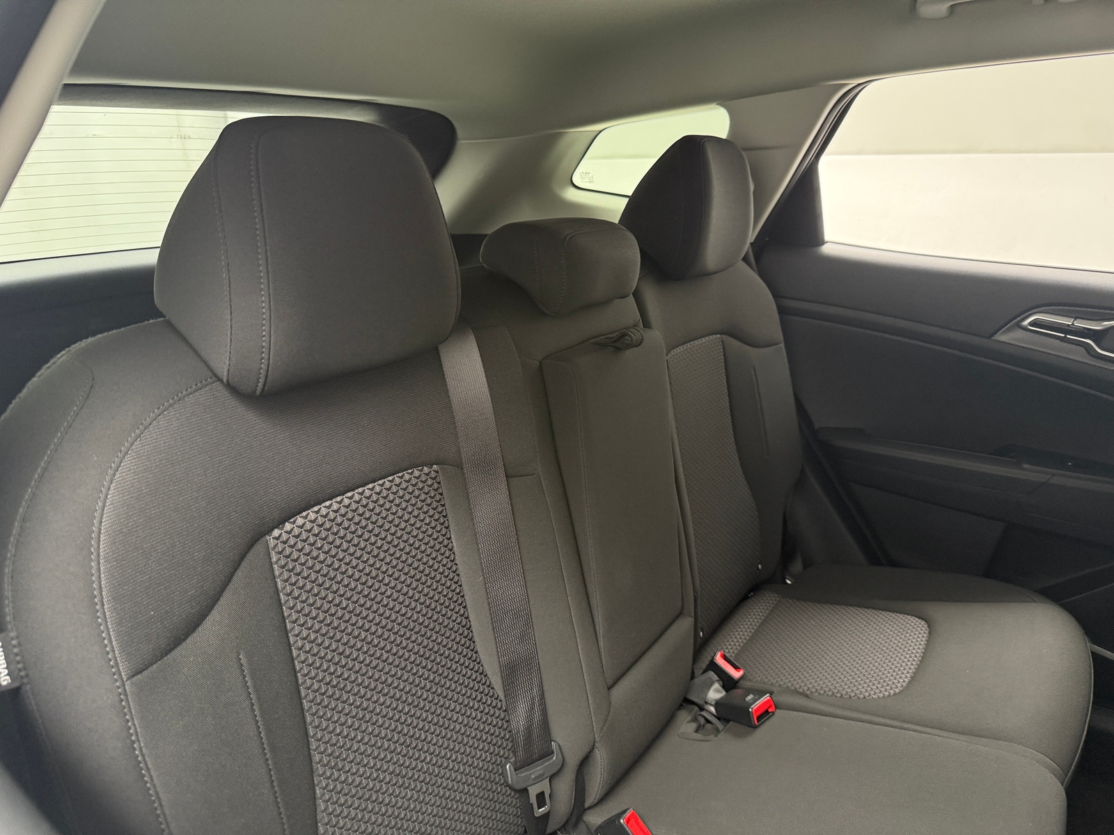 Thumbnail: 2025 Kia Sportage - 6