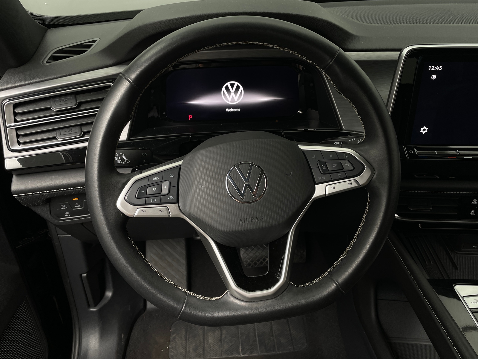 Thumbnail: 2025 Volkswagen Atlas - 4