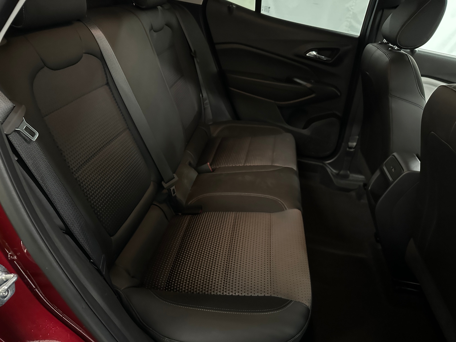 Thumbnail: 2025 Chevrolet Trax - 6