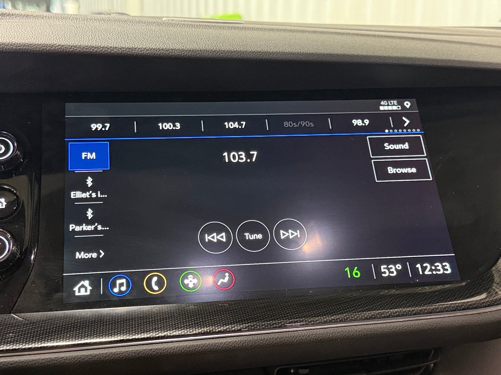 Thumbnail: 2022 Buick Envision - 4