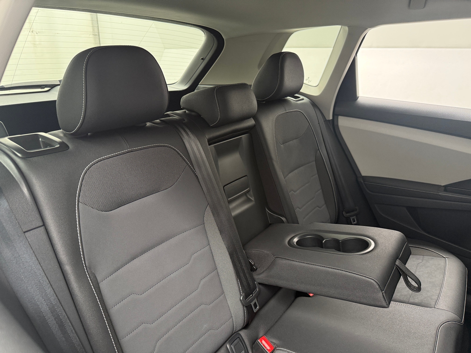 Thumbnail: 2025 Volkswagen Taos - 5