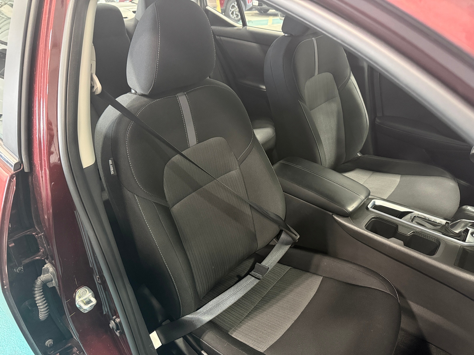 Thumbnail: 2025 Nissan Sentra - 2