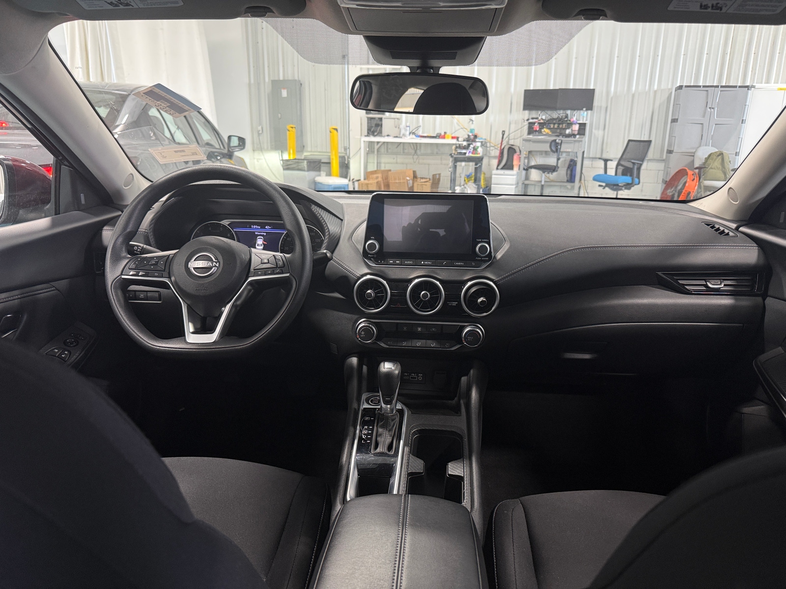 Thumbnail: 2025 Nissan Sentra - 3