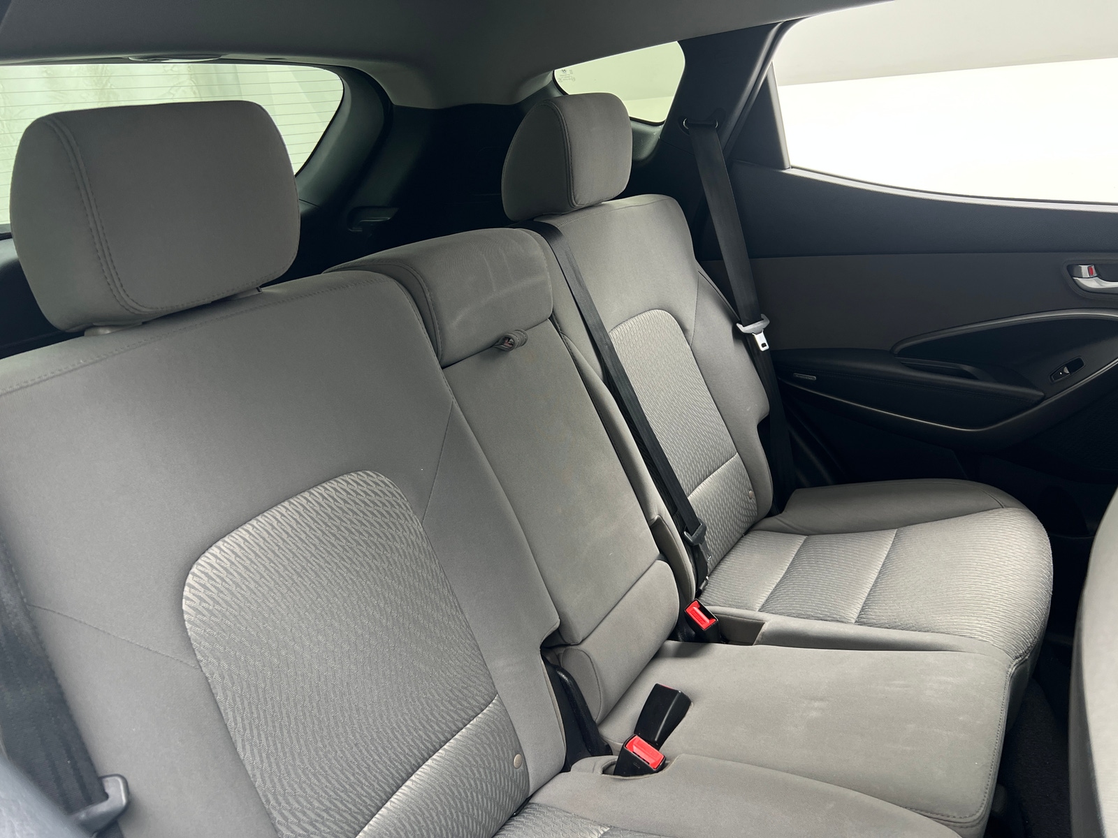 Thumbnail: 2017 Hyundai Santa Fe - 6