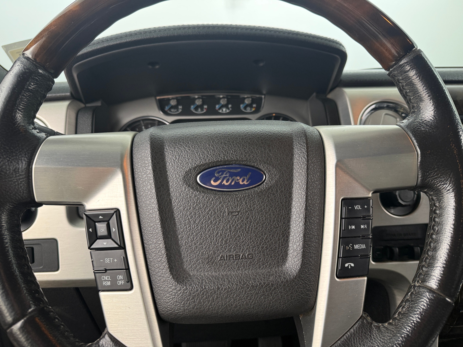 Thumbnail: 2013 Ford Econoline - 4