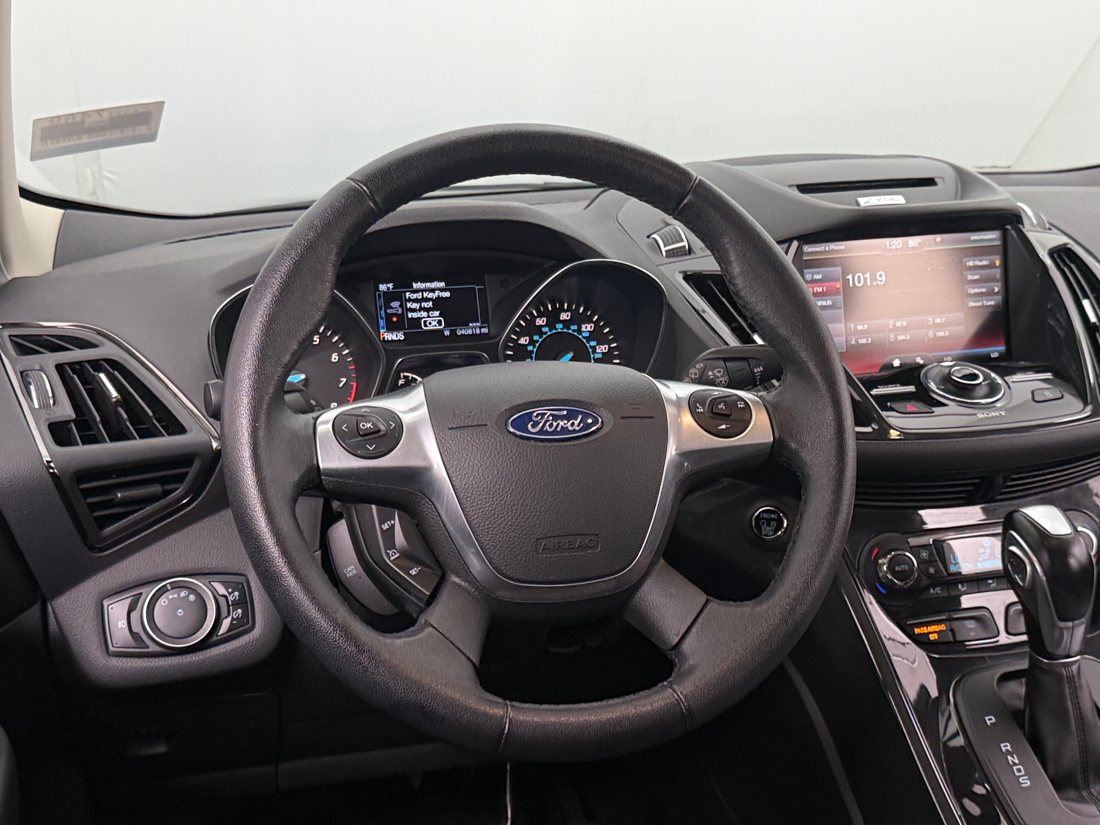 Thumbnail: 2015 Ford Escape - 4