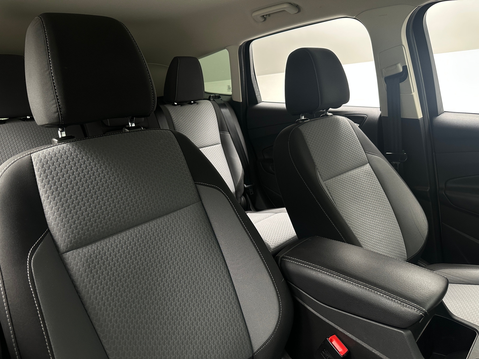 Thumbnail: 2017 Ford Escape - 2