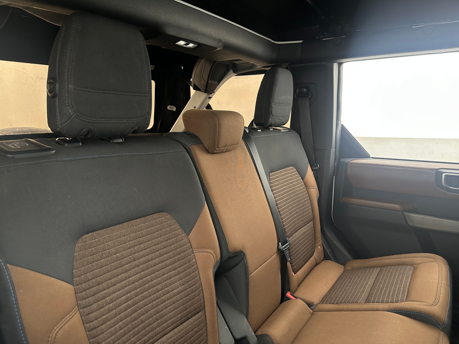 Thumbnail: 2021 Ford Bronco - 6