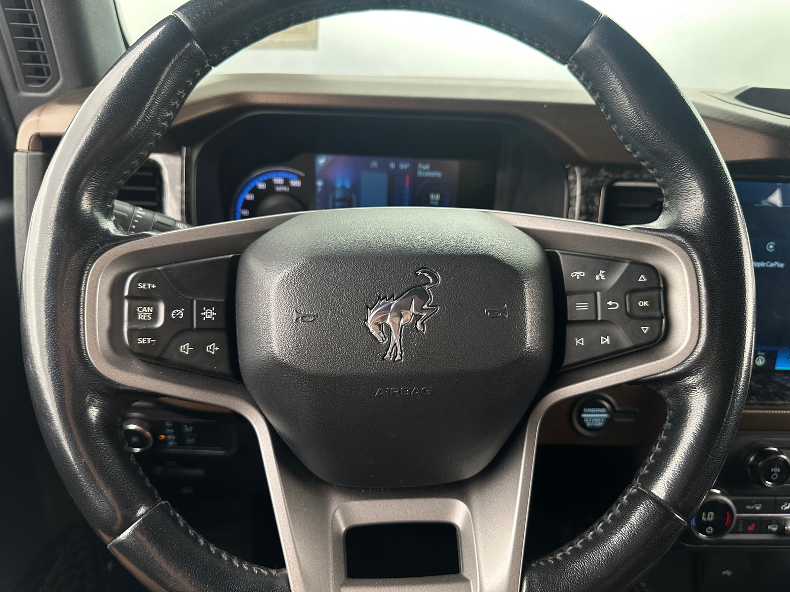 Thumbnail: 2021 Ford Bronco - 5