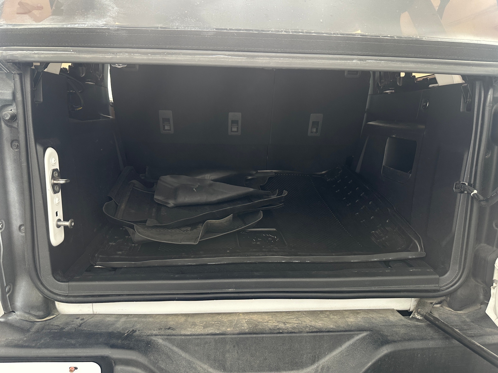 Thumbnail: 2021 Ford Bronco - 7