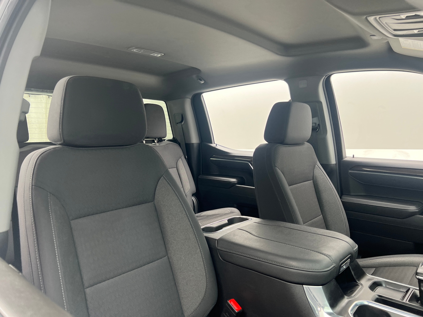 Thumbnail: 2025 Chevrolet Silverado 1500 - 2