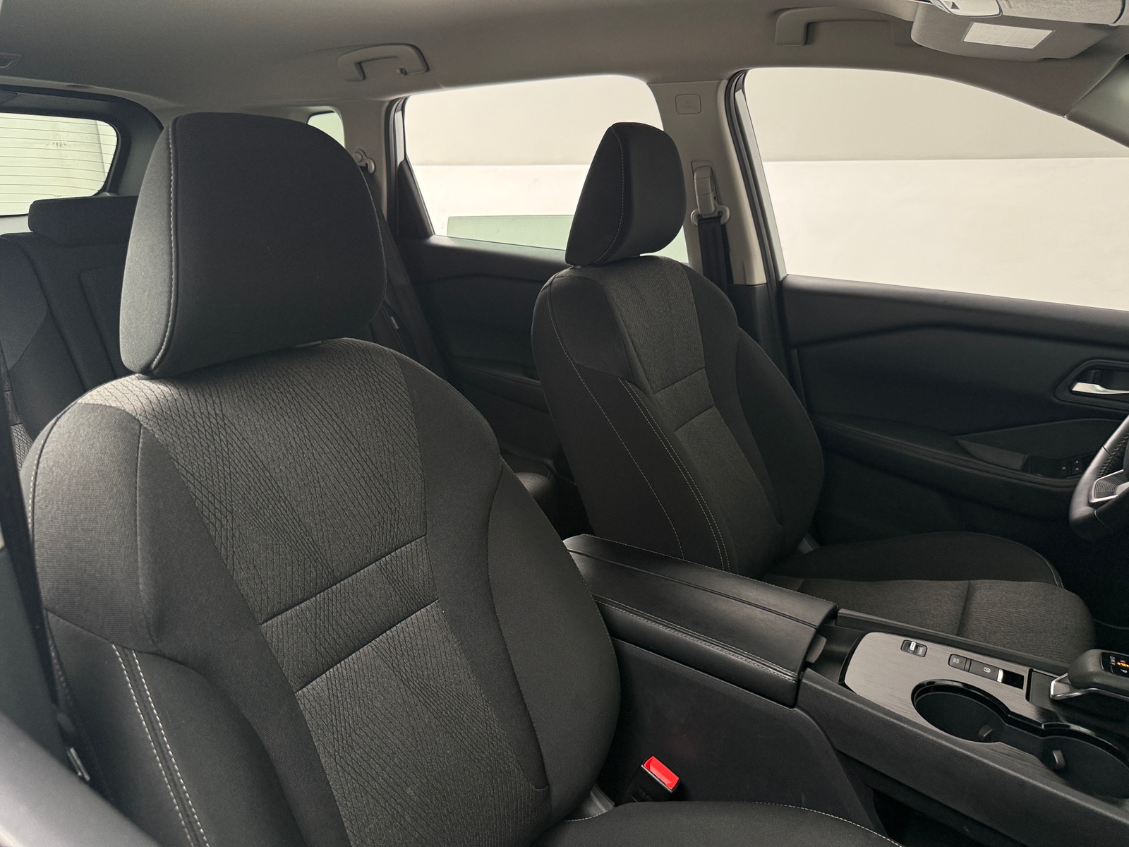 Thumbnail: 2025 Nissan Rogue - 2