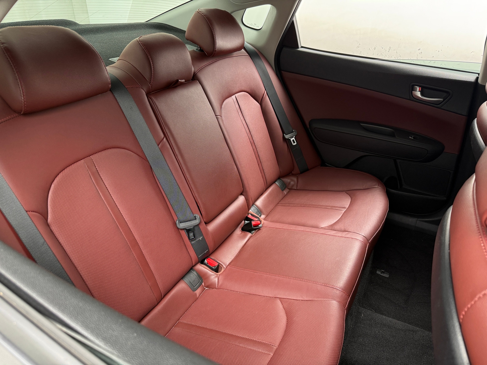 Thumbnail: 2017 Kia Optima - 5