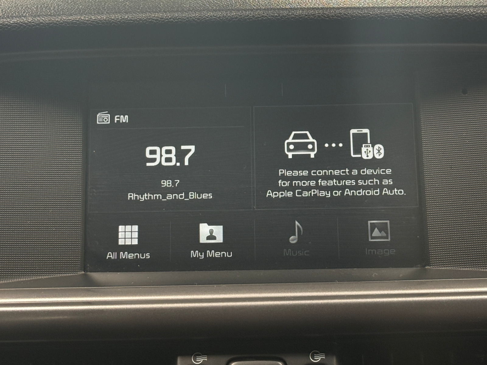 Thumbnail: 2017 Kia Optima - 3