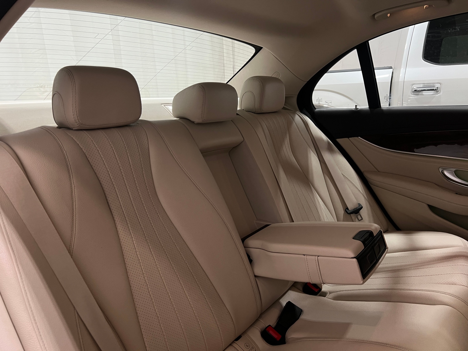 Thumbnail: 2019 Mercedes-Benz E-Class - 5