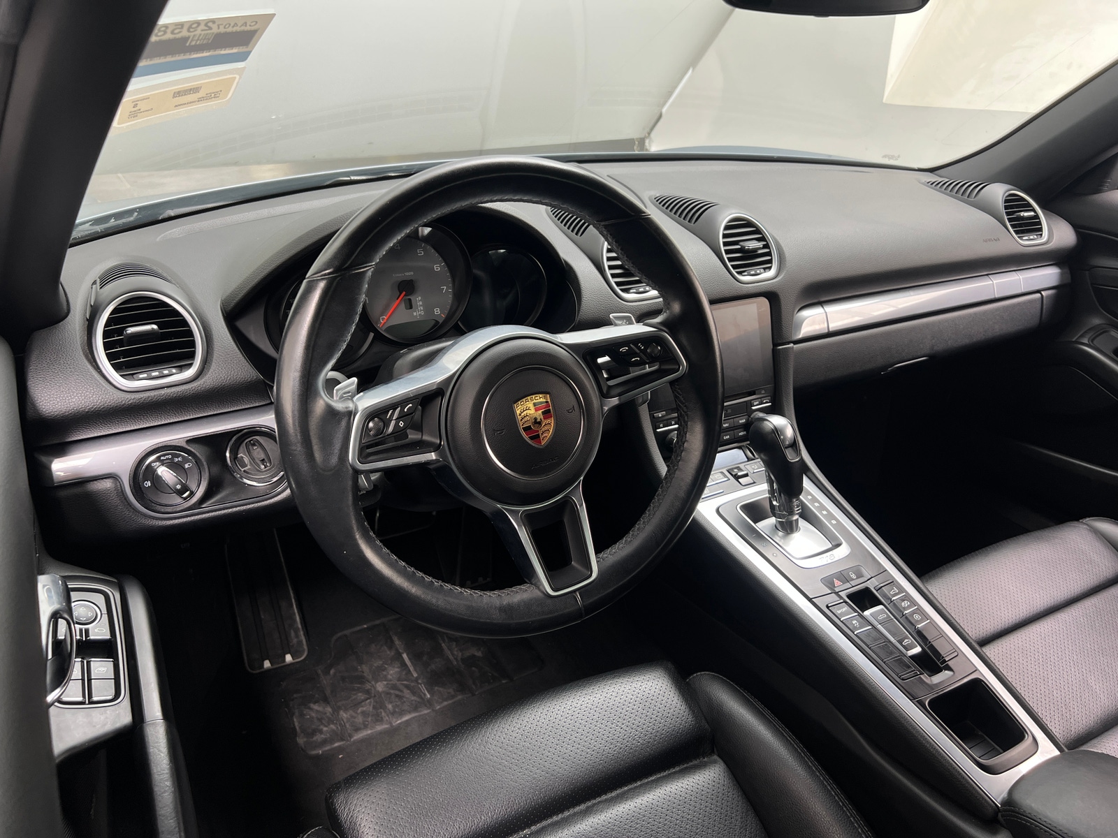 Thumbnail: 2017 Porsche 718 Boxster - 2