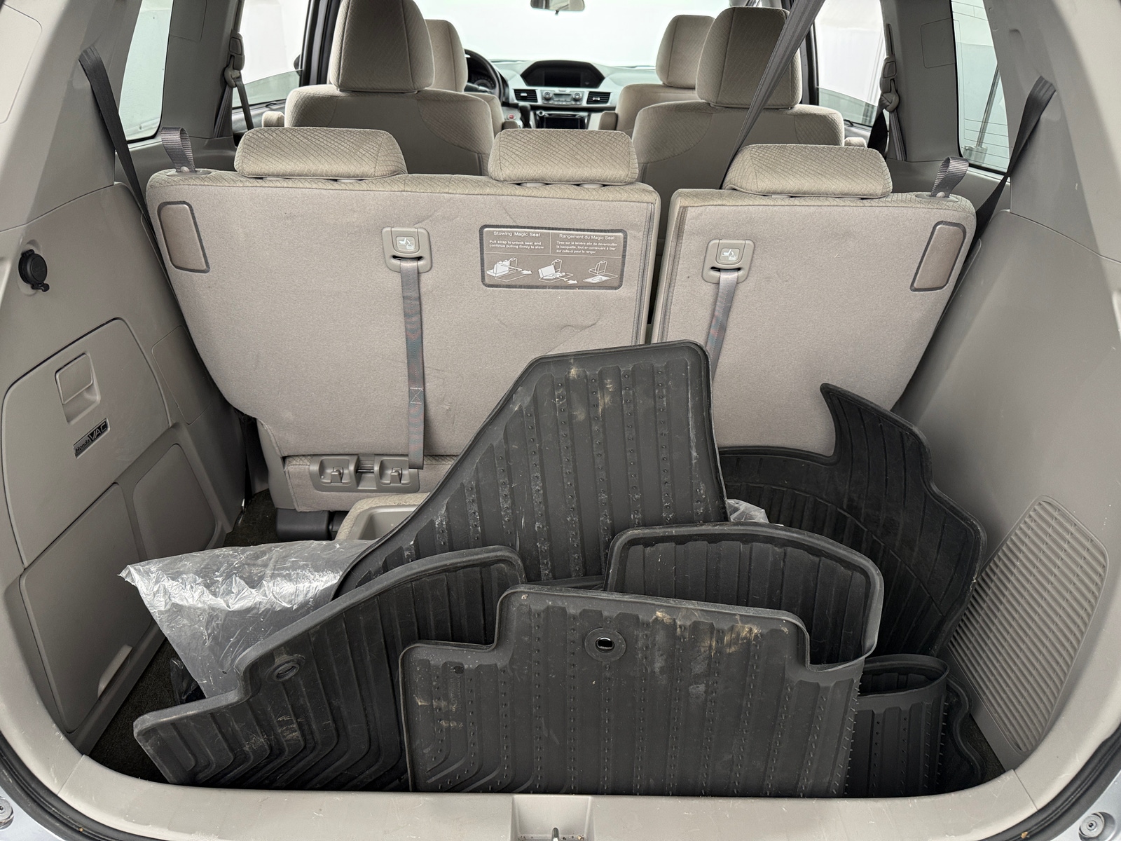 Thumbnail: 2017 Honda Odyssey - 7