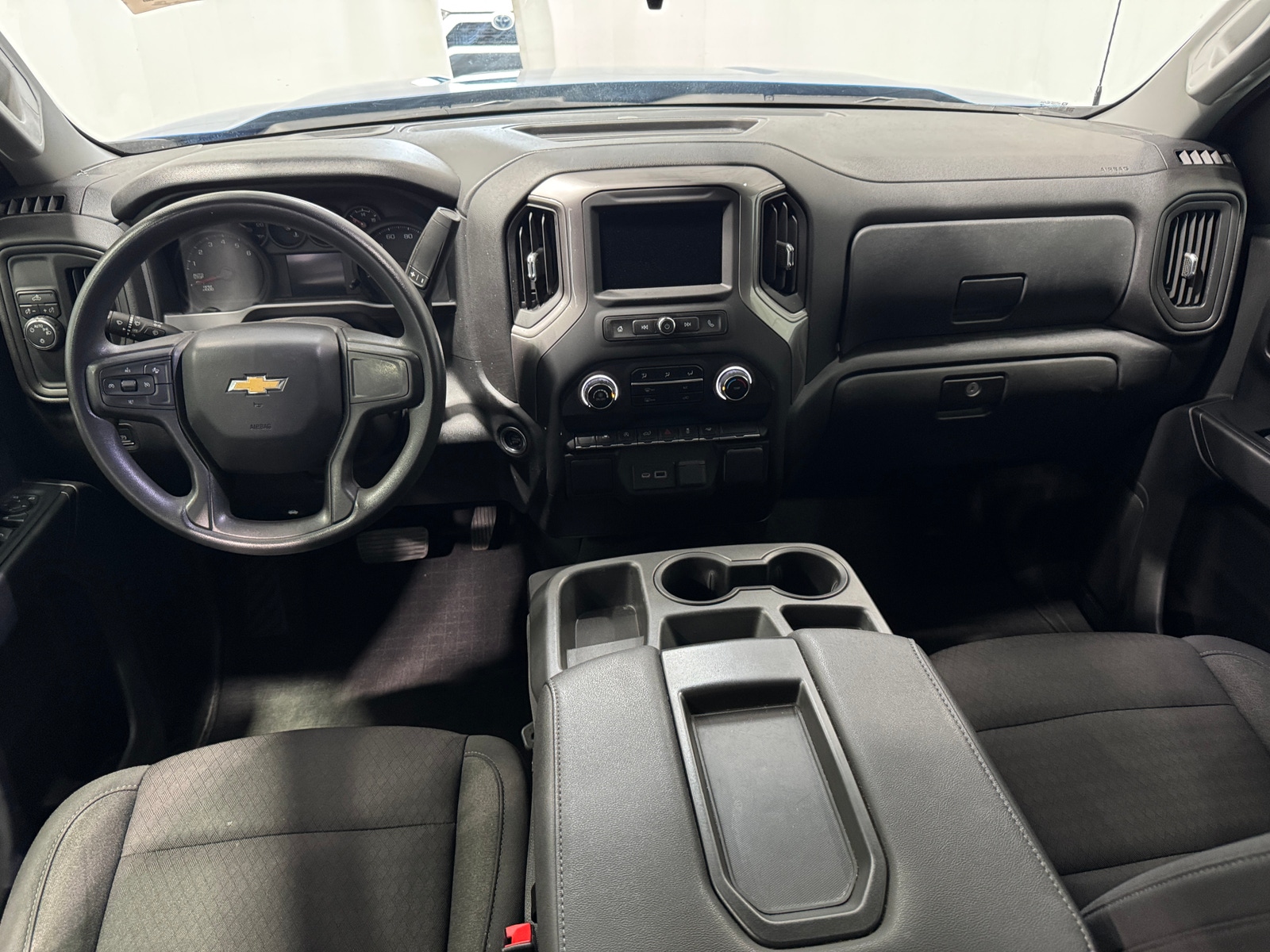 Thumbnail: 2023 Chevrolet Silverado 1500 - 3