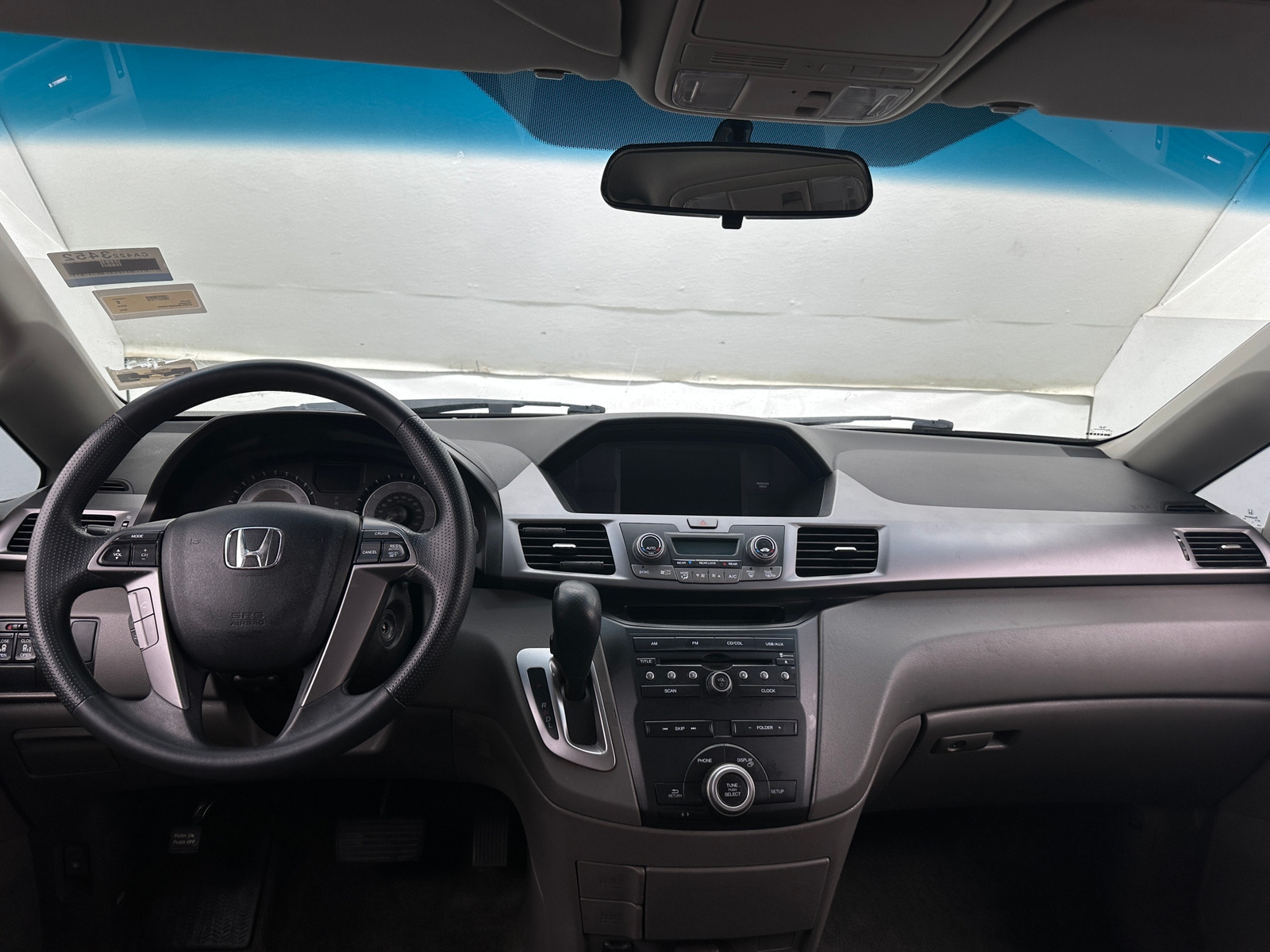 Thumbnail: 2012 Honda Odyssey - 3
