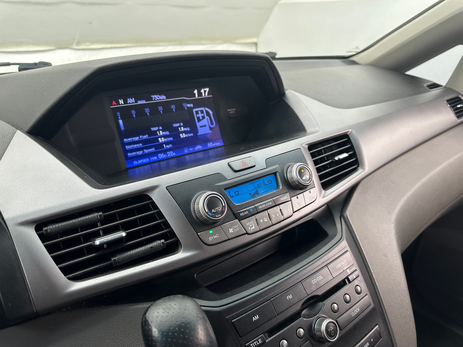 Thumbnail: 2012 Honda Odyssey - 4