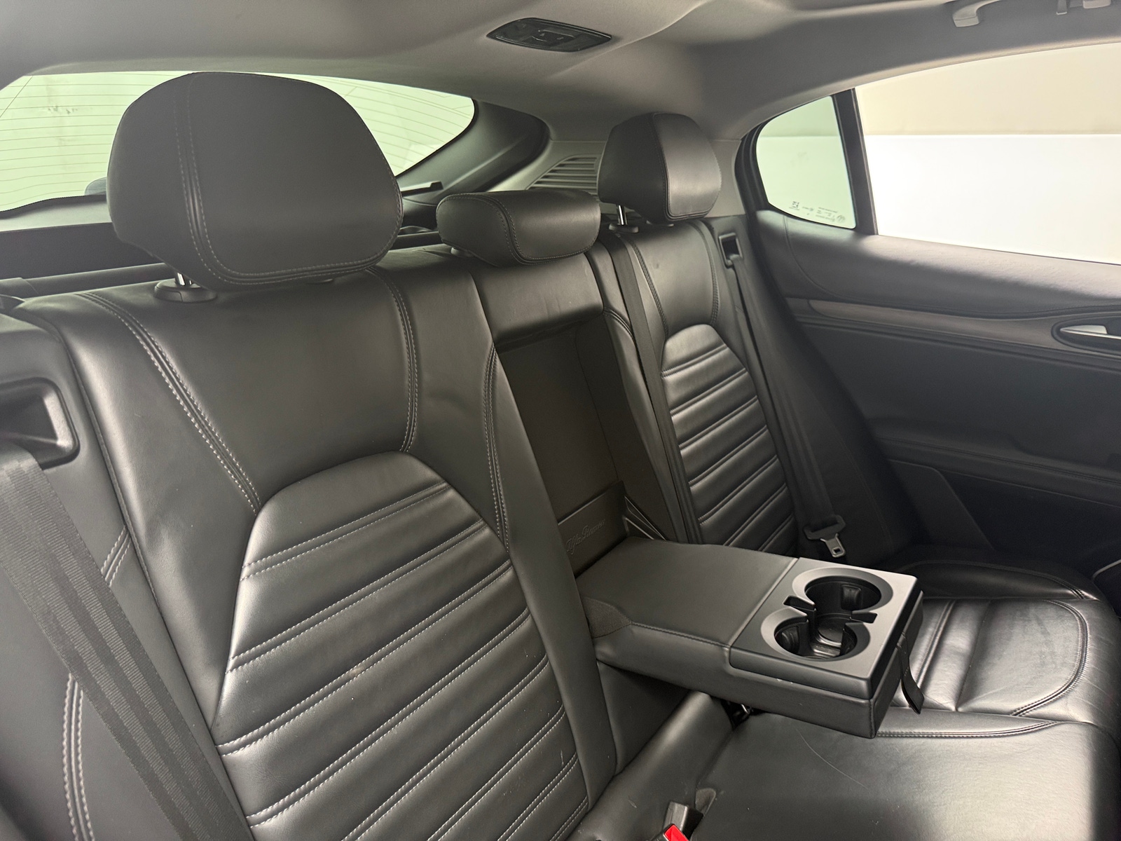 Thumbnail: 2019 Alfa Romeo Stelvio - 5