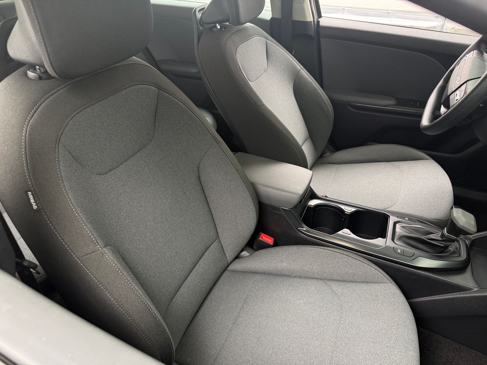 Thumbnail: 2025 Kia K4 - 2