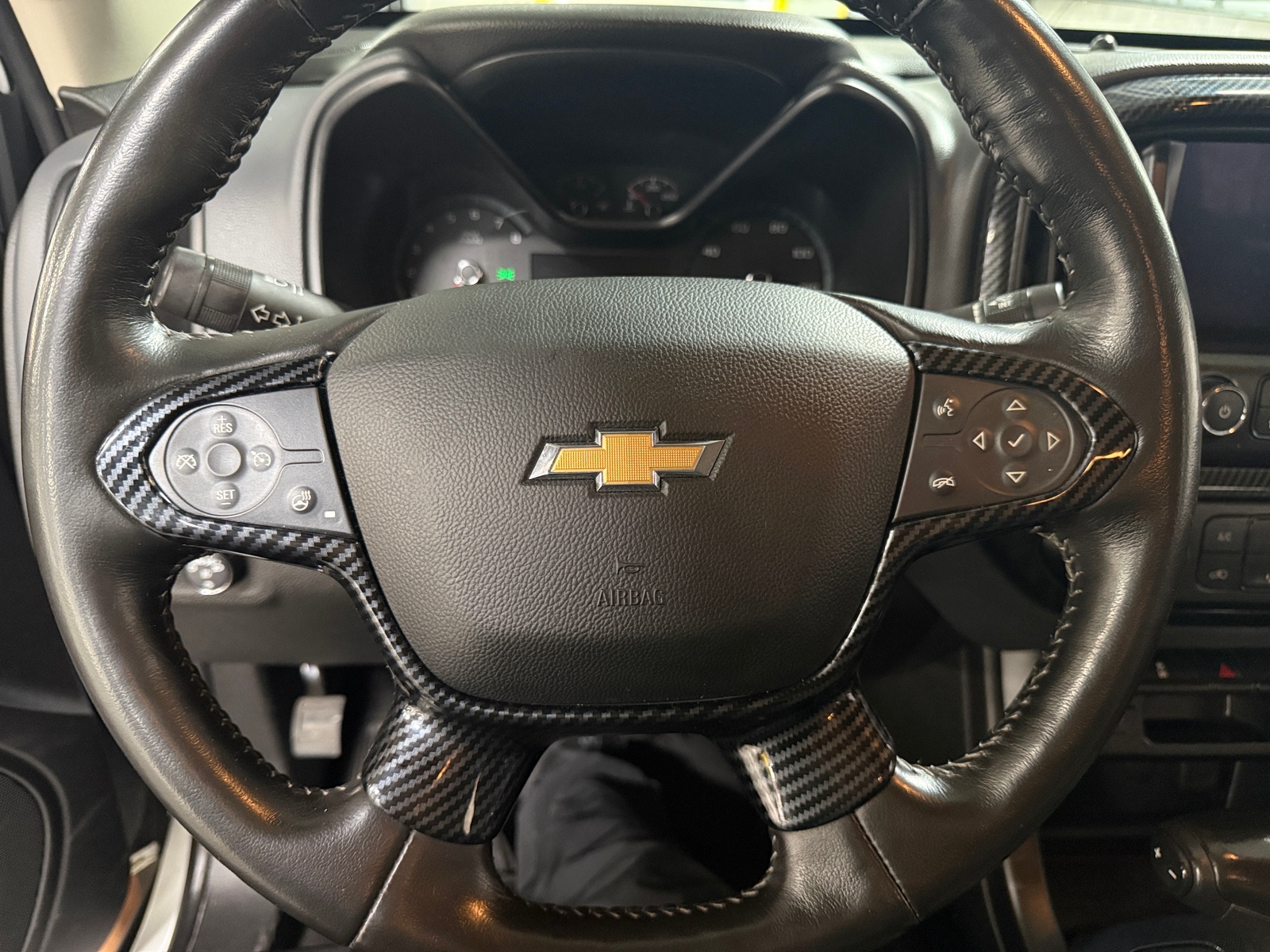 Thumbnail: 2019 Chevrolet Colorado - 4