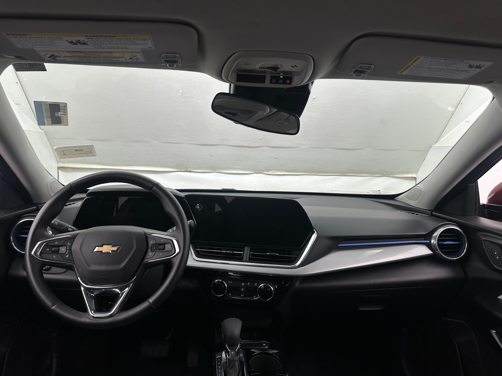 Thumbnail: 2025 Chevrolet Trax - 3