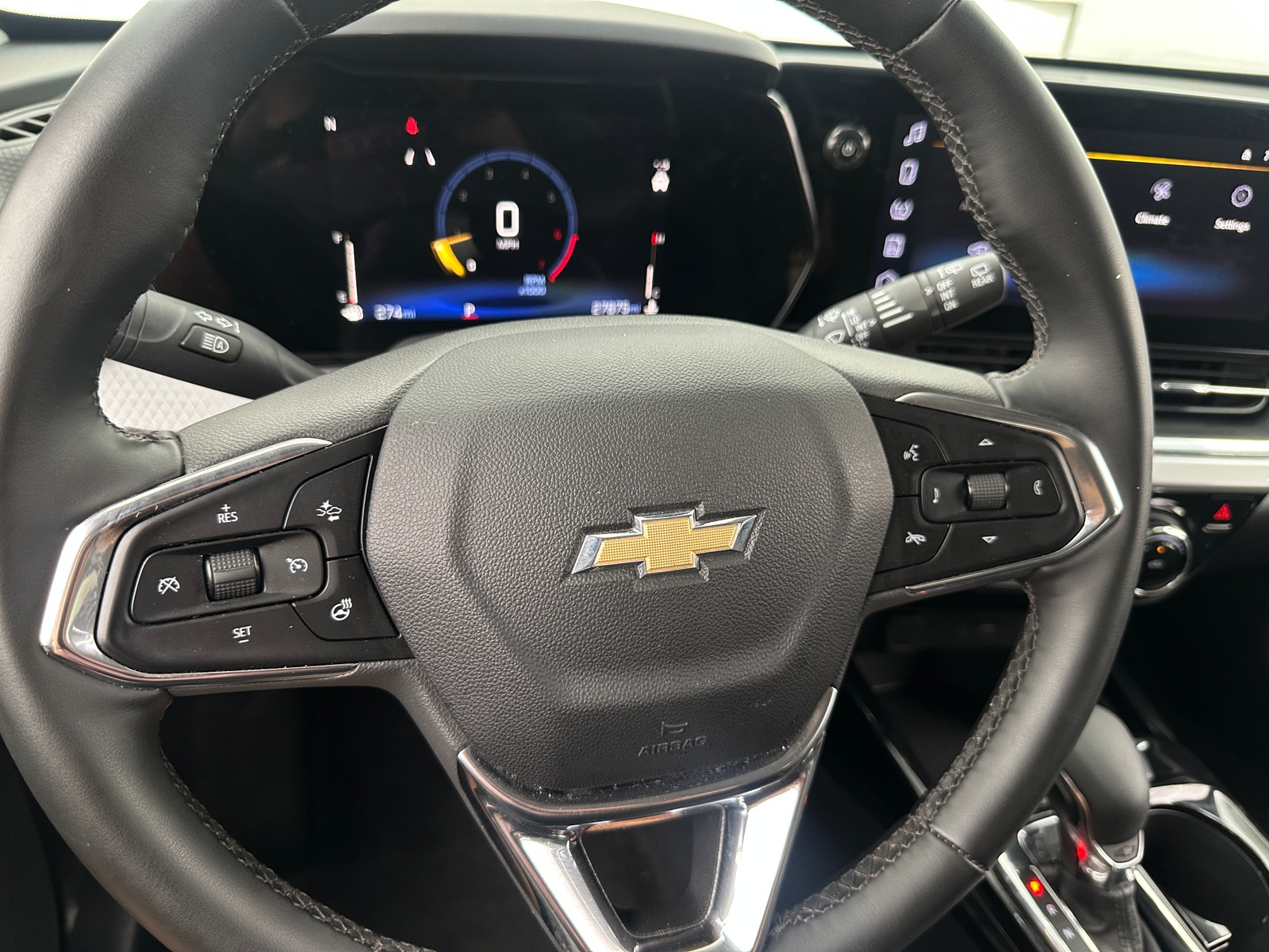 Thumbnail: 2025 Chevrolet Trax - 5