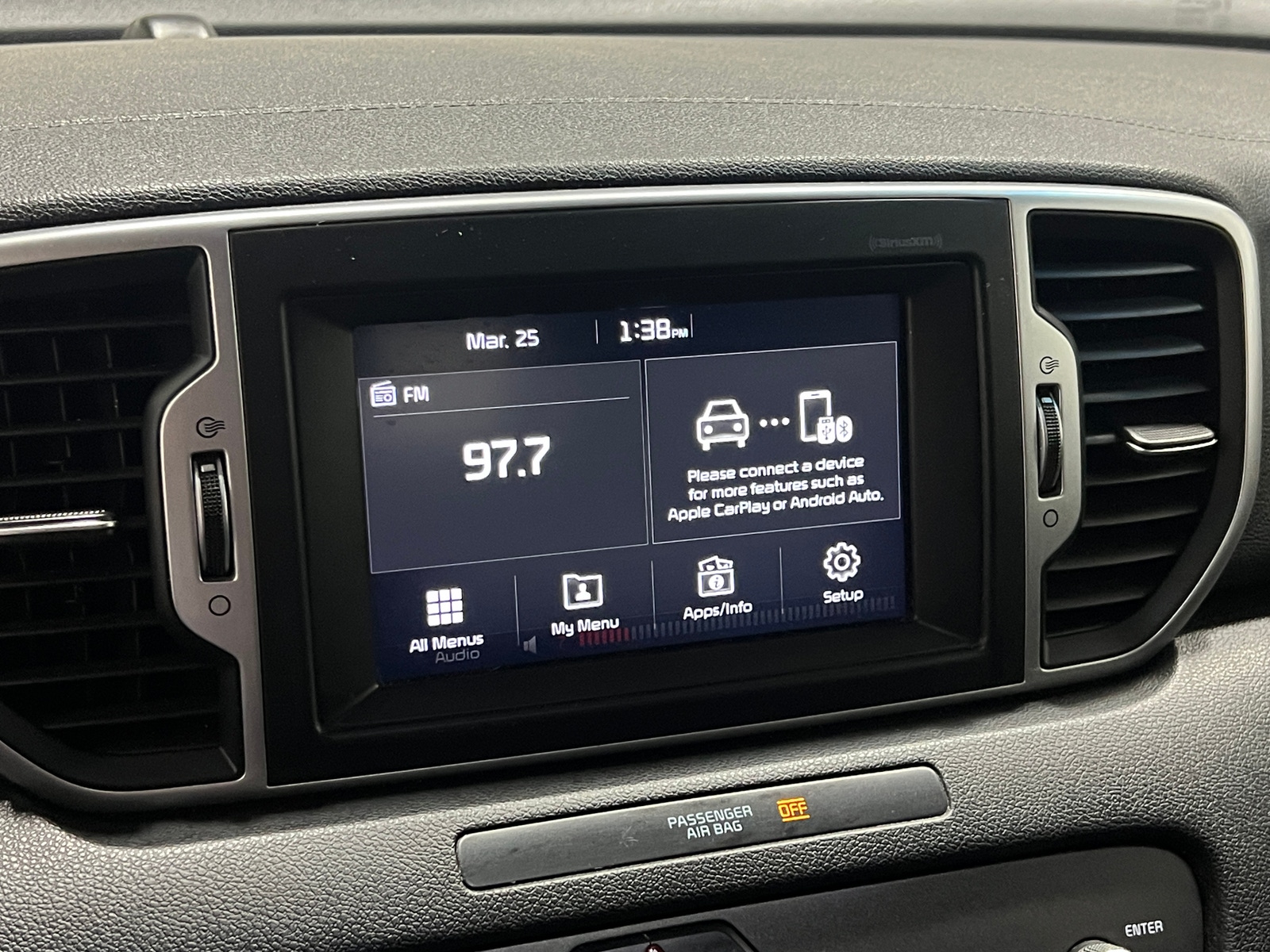 Thumbnail: 2017 Kia Sportage - 3