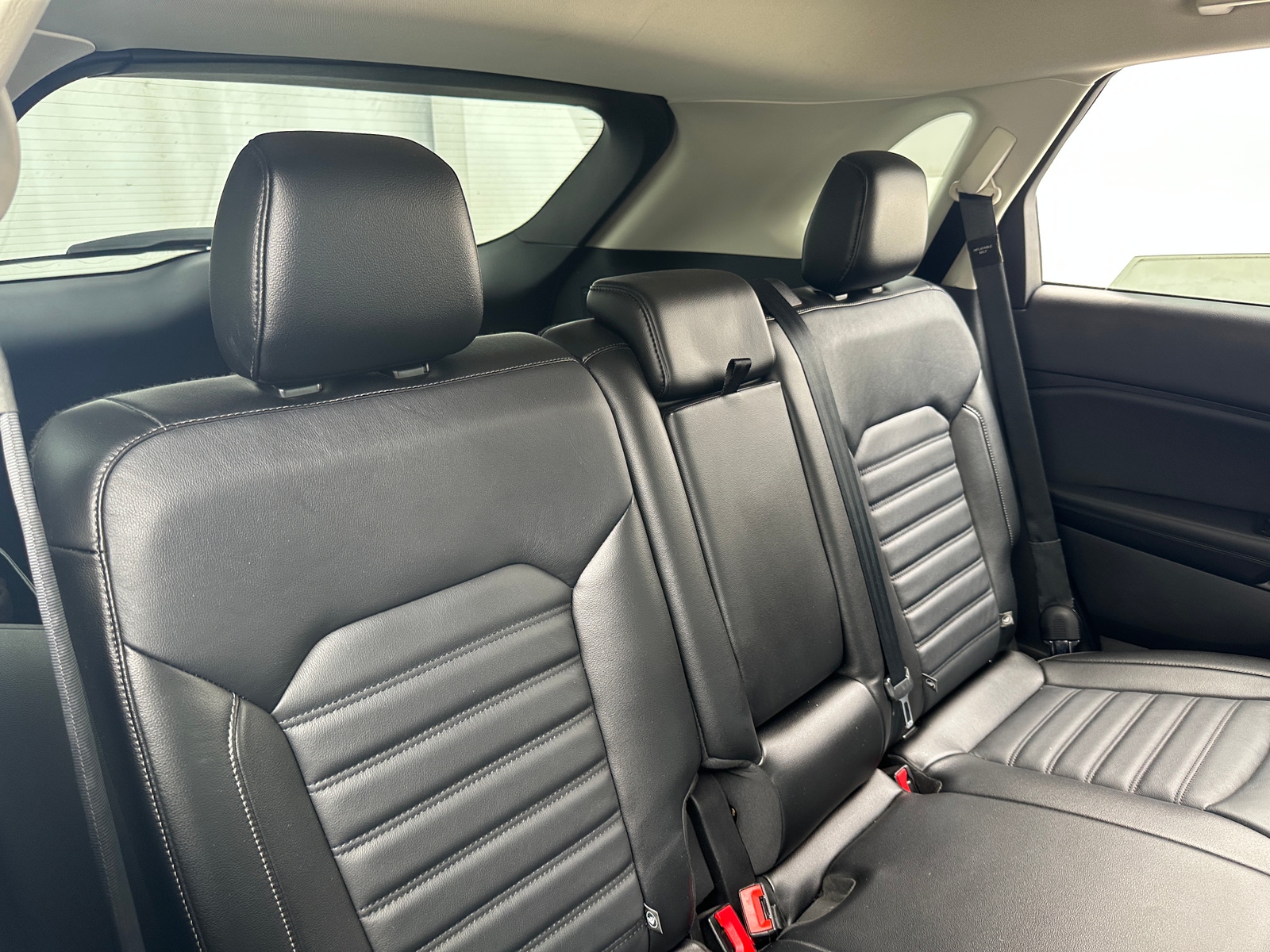 Thumbnail: 2015 Ford Edge - 6